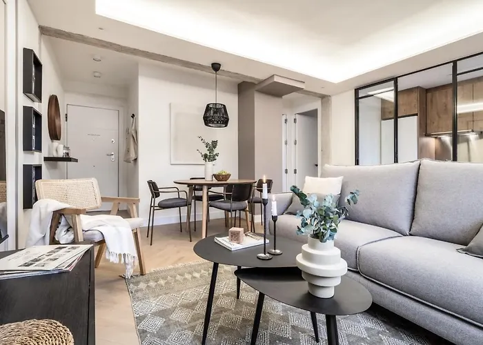 Montejo - 2 Bedroom In Castilla Madrid