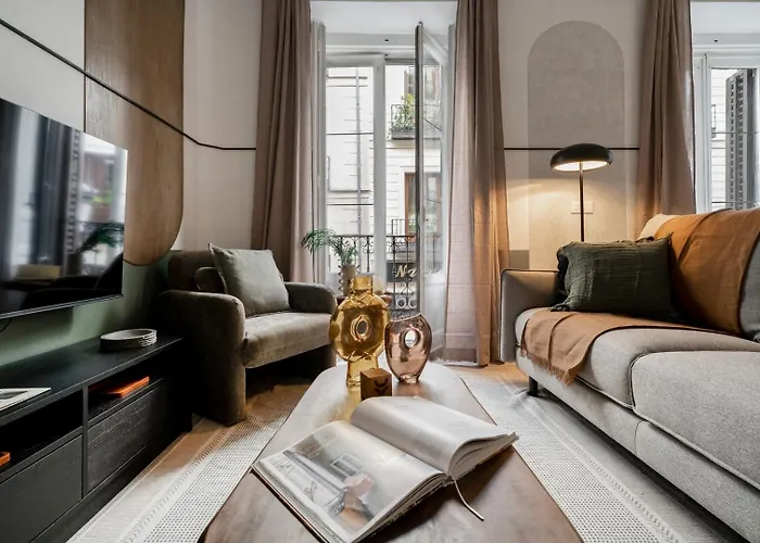 Selim - 3 Bedrooms In Palacio Madrid