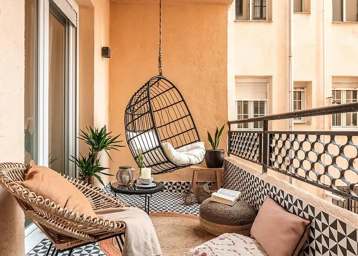 Khamlia - 3 Bedrooms And Balcony In Almagro Madrid