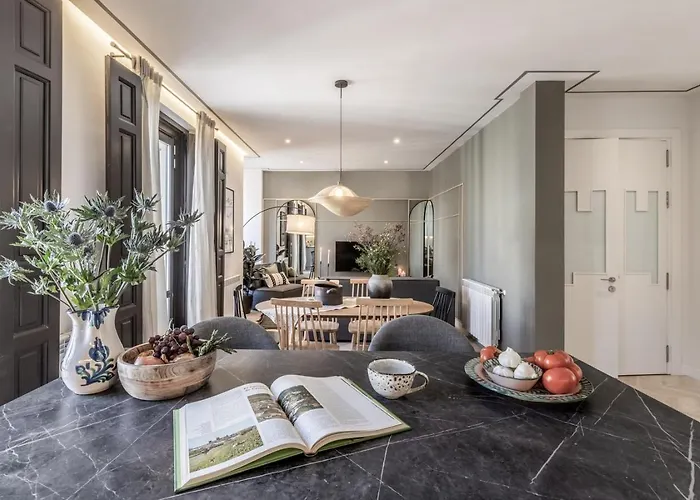Dilar - 3 Bedrooms And Office In Trafalgar Madrid