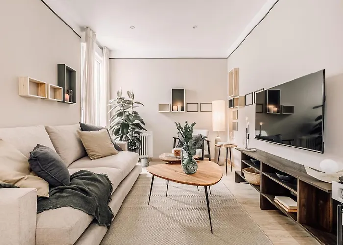 Agate - 2 Bedrooms In Trafalgar Madrid