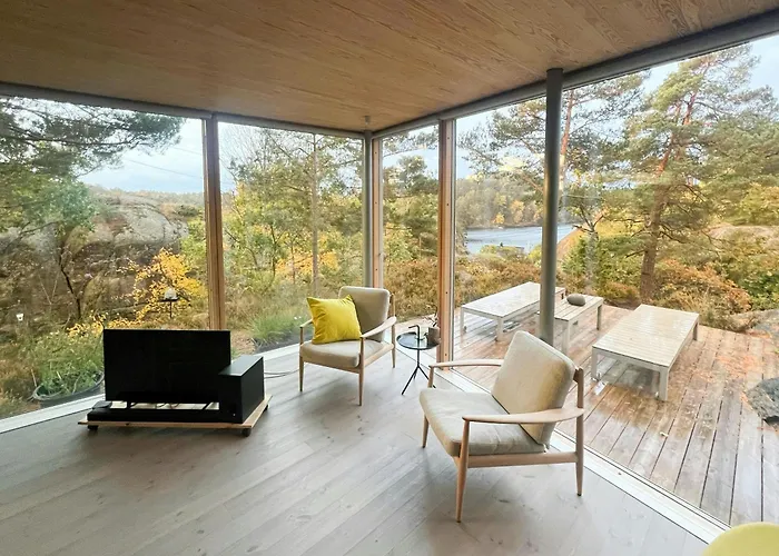 Architect-Designed Cabin With Fjordviews Risør