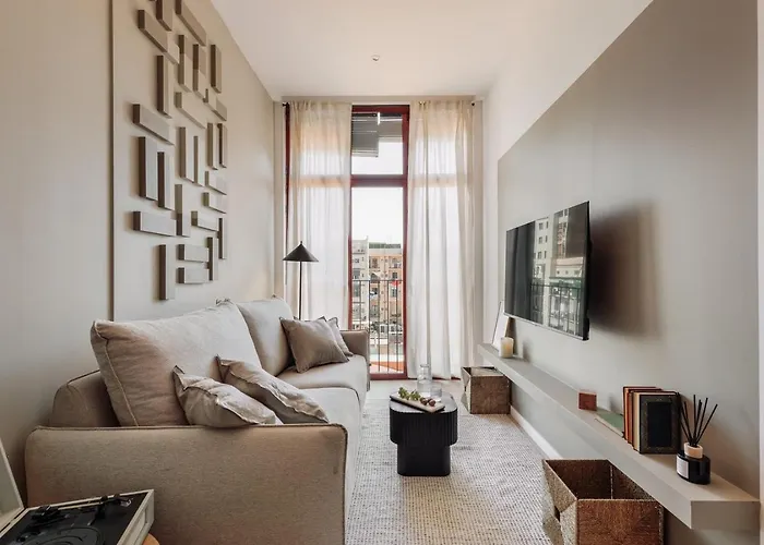 Fageda - 2 Bedrooms And Balcony In Sant Antoni Barcelona