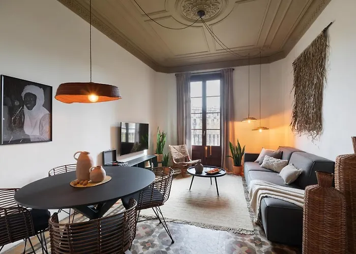 Taoudeni - 3 Bedrooms In Eixample Esquerra Barcelona