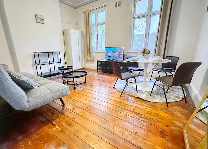 Cosy Home In Heart Of Inner City - Darlinghurst Sydney