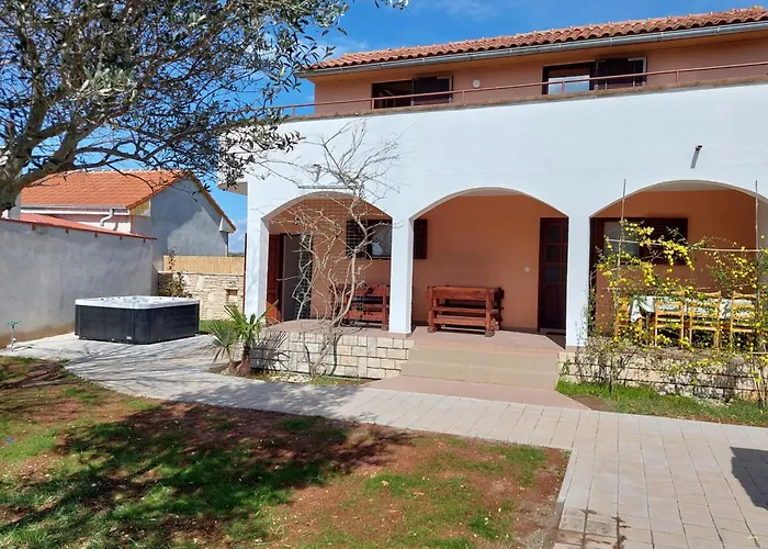 Holiday House With A Parking Space Peroj, Fazana - 24246