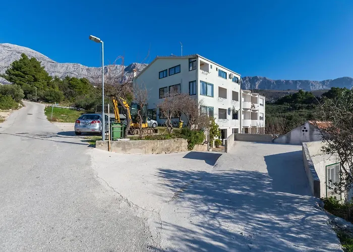 Apartments With Parking Space Tucepi, Makarska - 20878