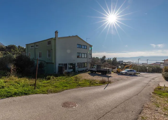 Apartments With Parking Space Tucepi, Makarska - 20878