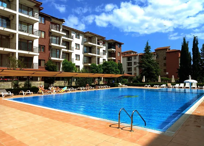 Apolon 8 Relax Studio With Pools Slantschew brjag