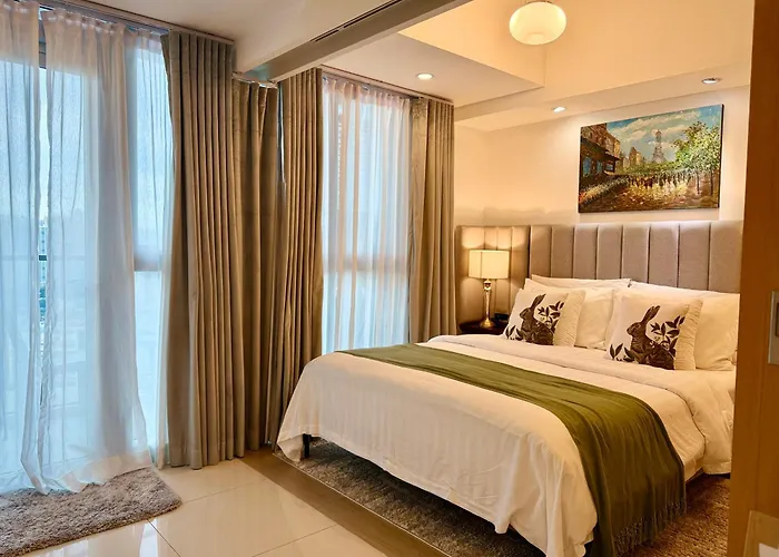 Cozy 1 Bedroom Condo In Uptown Bgc Manila
