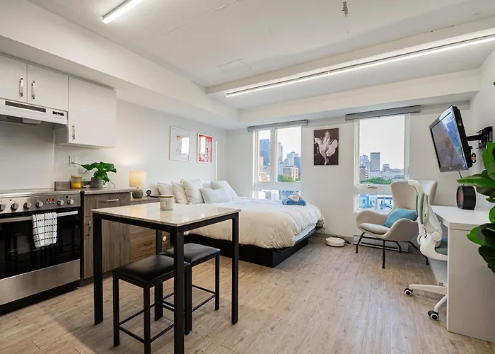 Top Location - Cozy & Bright Mtl Studio Near Metro Montréal