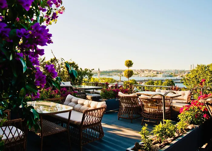 Patio Seashore Istanbul