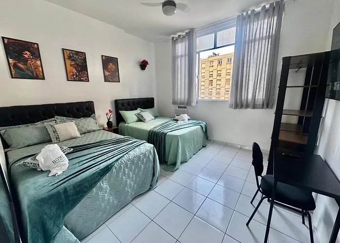 Na Quadra Da Praia Com Conforto - Nsc1141-1106 Rio de Janeiro