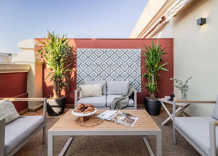 Canggu - 2 Bedroom In Trafalgar Madrid