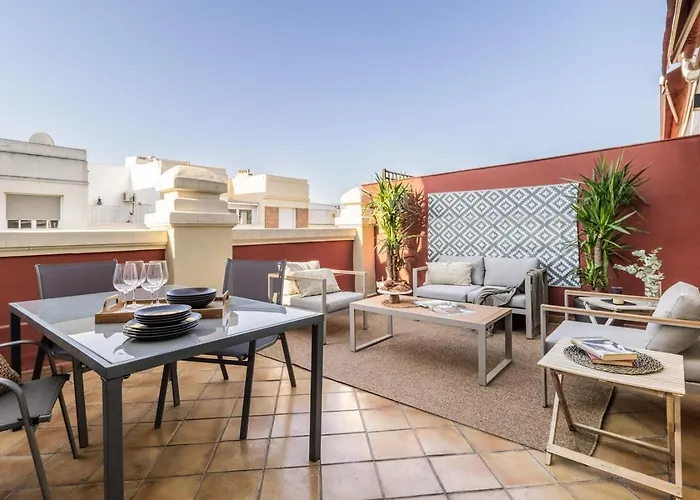 Canggu - 2 Bedroom In Trafalgar Madrid