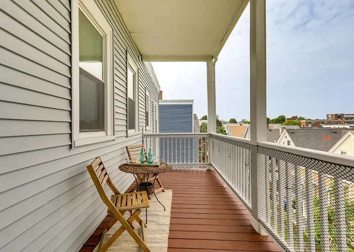 4 Mi To Fenway Park Pet-Friendly Dorchester Apt! Boston