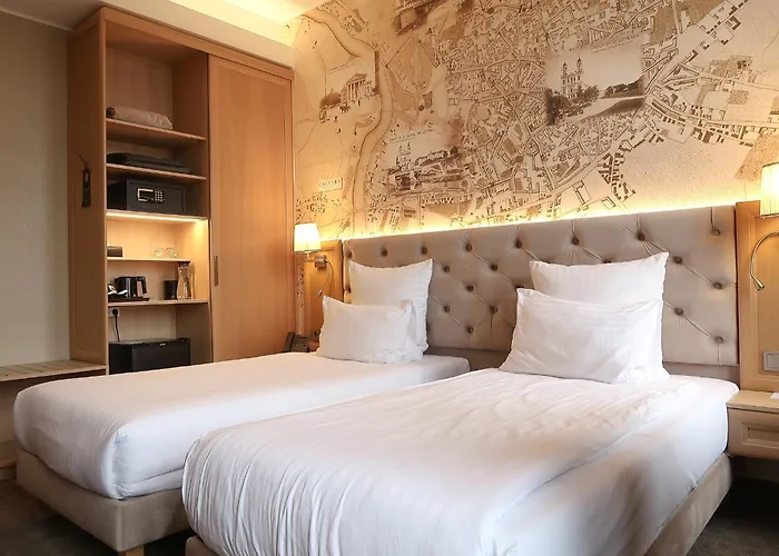 Calvary Hotel & Restaurant Wilna