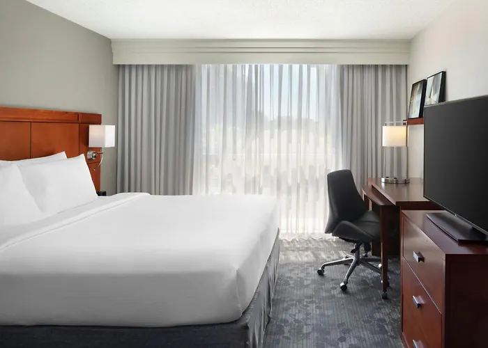 Hotel Courtyard By Marriott Miami Airport