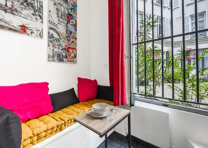 Amazing Studio 2P - Place Saint Georges/ Martyrs Paris