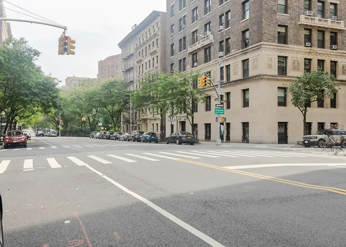 Uws 2Br W Elevator Doorman Gym Nr Central Park Nyc-952 New York