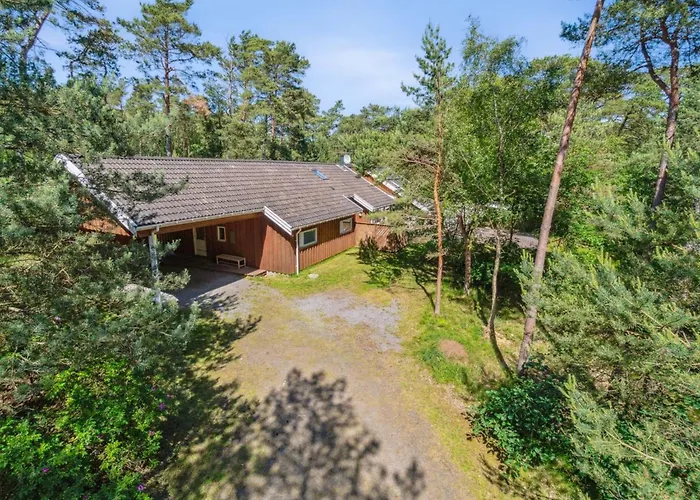 Holiday Home Auvo - 200M From The Sea By Interhome Neksø