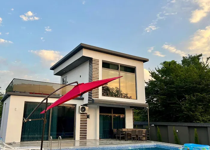 Az Villa In Qəbələ