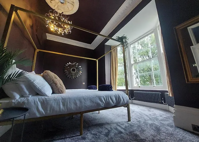 Luxury 2 Bedroom Clifton Duplex Bristol