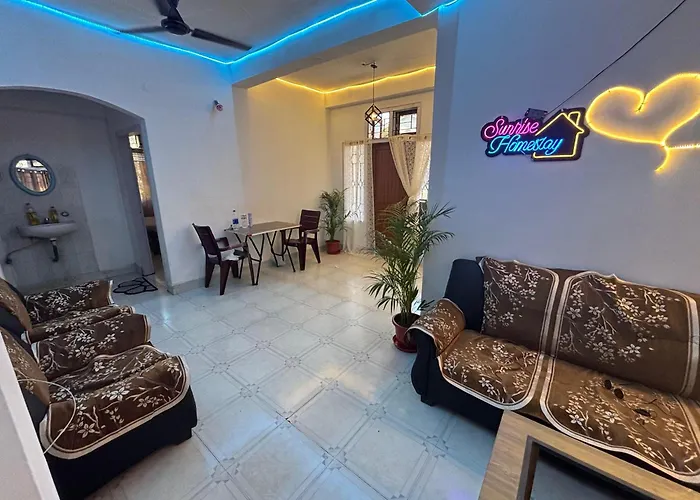 Sunrise Homestay Jāmb