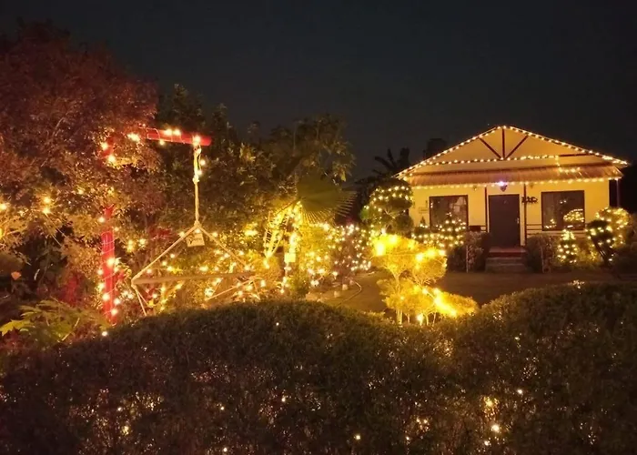 15 Min From Pari Chowk Greater Noida Farmhous15