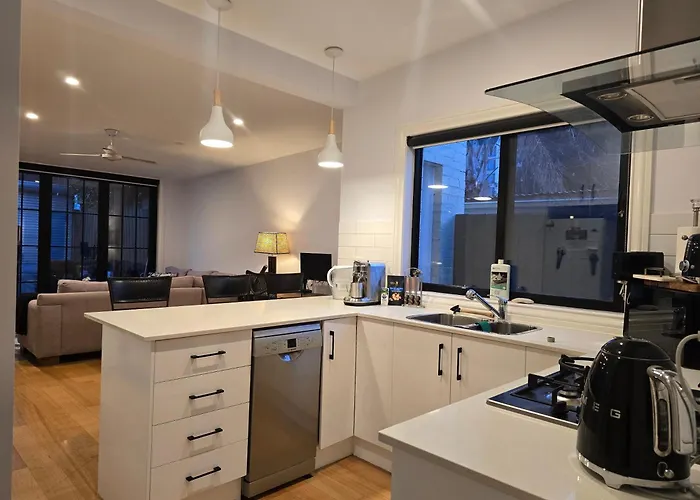 Preston Retreat Everything On Your Doorstep Melbourne City