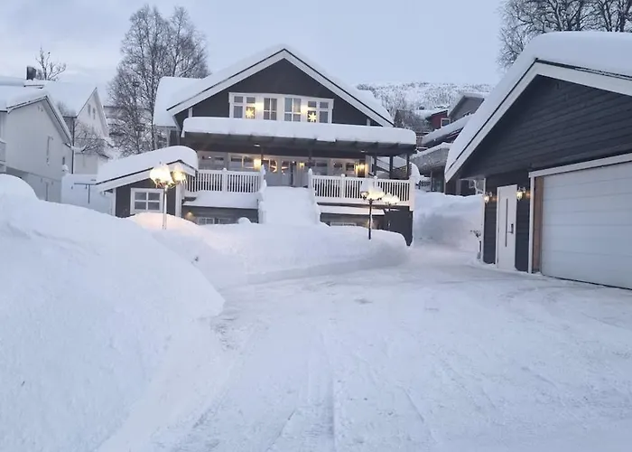 Apartment Centrally Located In Tromso With Free Parking