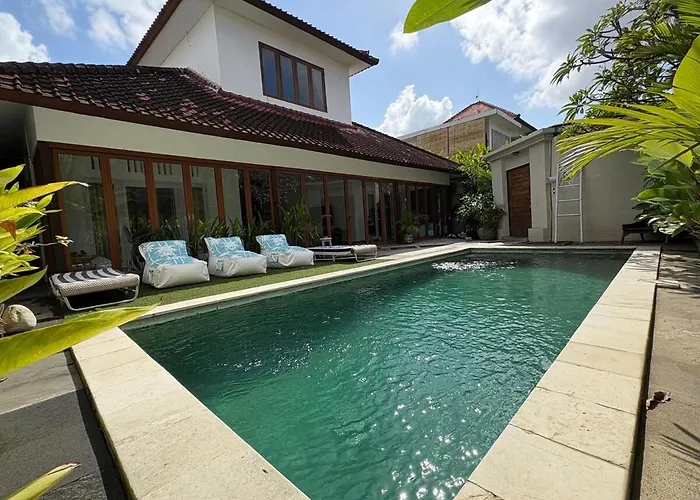 Villa Central Seminyak