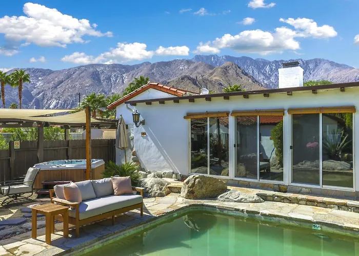 Villa Casa Rosa Palm Springs