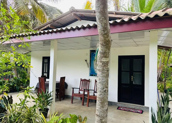 Arachchi Villa Tangalle