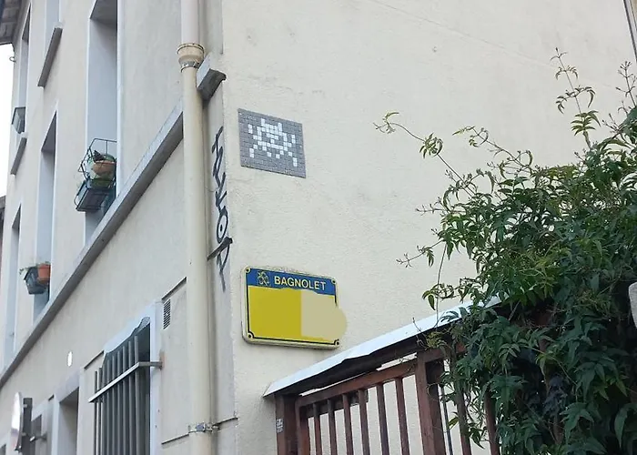 Confortable Deux Pieces Aux Portes De Paris Bagnolet