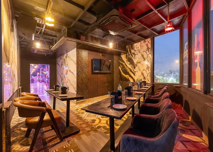 Accent Park Hotel Near Barclays Sec 62 Noida