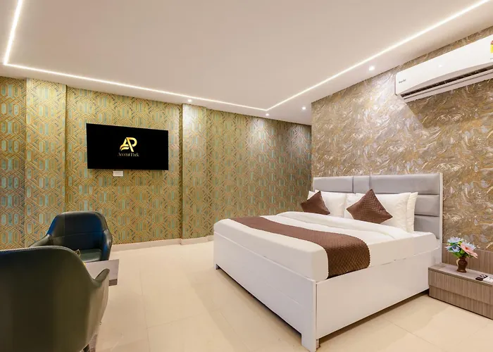 Accent Park Hotel Near Barclays Sec 62 Noida