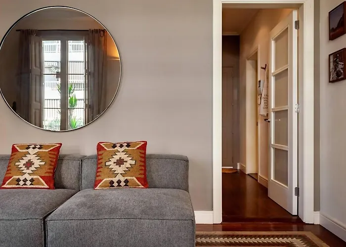 Zagora - 2 Bedrooms In Eixample Dreta Barcelona