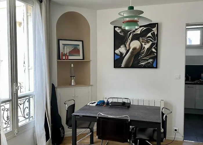 Ferienwohnung Cosy Parisian Flat In The 9Th
