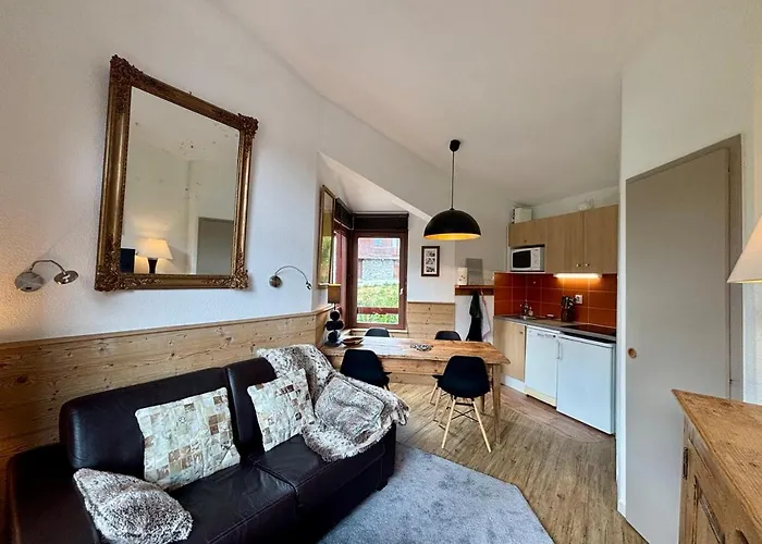 Appartement Le Cerf- T2 Sur Front De Neige - La Tania Courchevel