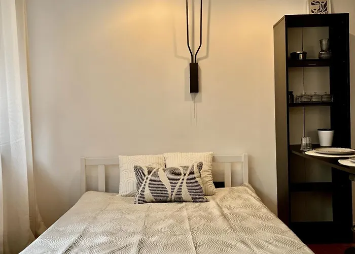 Studio Obok Metra! Apartamenty Cinemawola Warschau