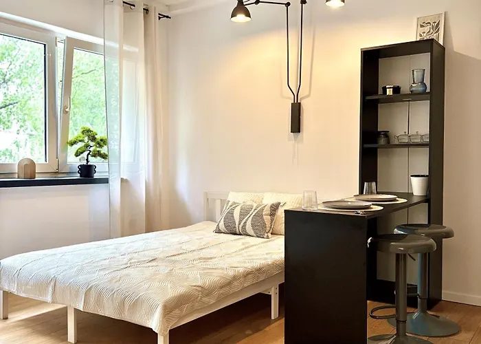 Studio Obok Metra! Apartamenty Cinemawola Warschau
