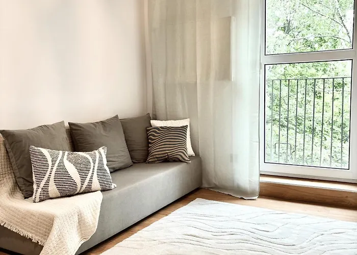 Studio Obok Metra! Apartamenty Loftwola Warschau