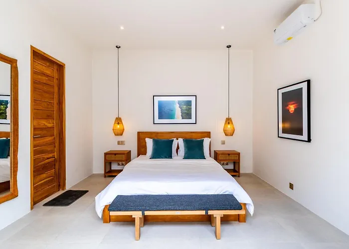 Villa Jala, Nyang Nyang Uluwatu