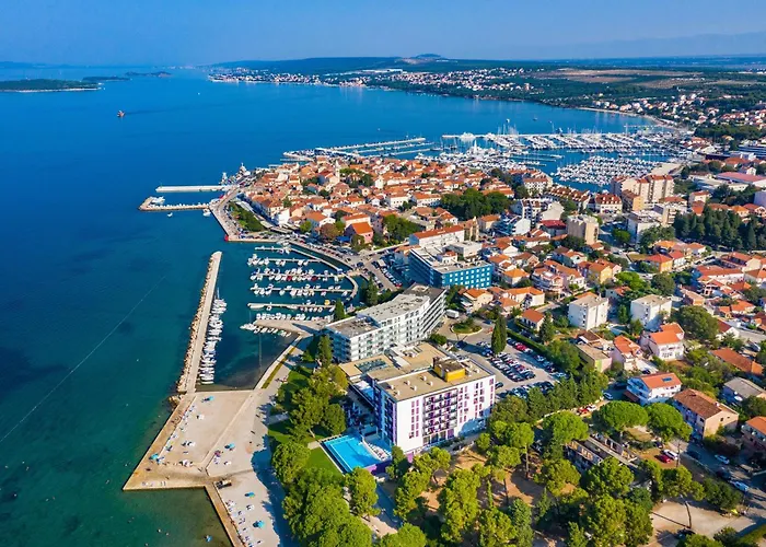 Apartments With Parking Space Biograd Na Moru - 24592