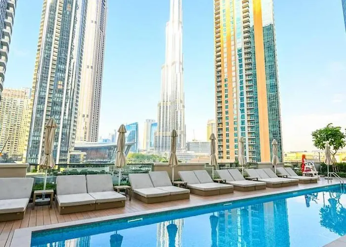 Ferienwohnung Stylish 2Br Downtown Dubai