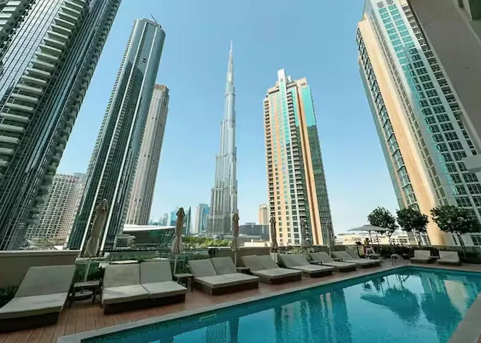 Ferienwohnung Stylish 2Br Downtown Dubai