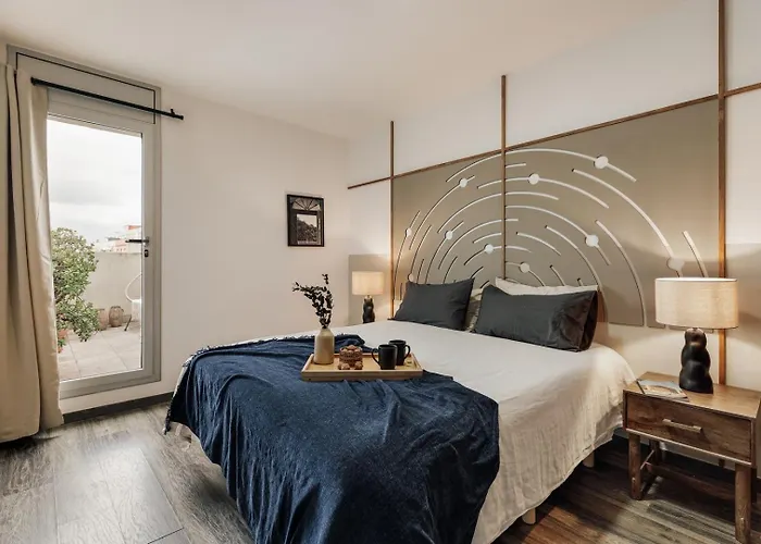 Tarra - 4 Bedrooms And Terrace In Sant Pere Barcelona