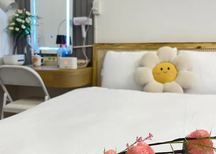 Champagne Homestay Hue
