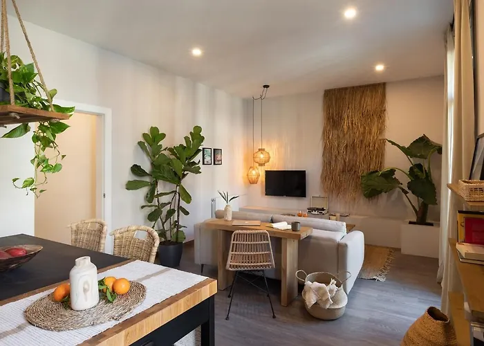 Damar - 2 Bedrooms And Balcony In Eixample Dreta Barcelona